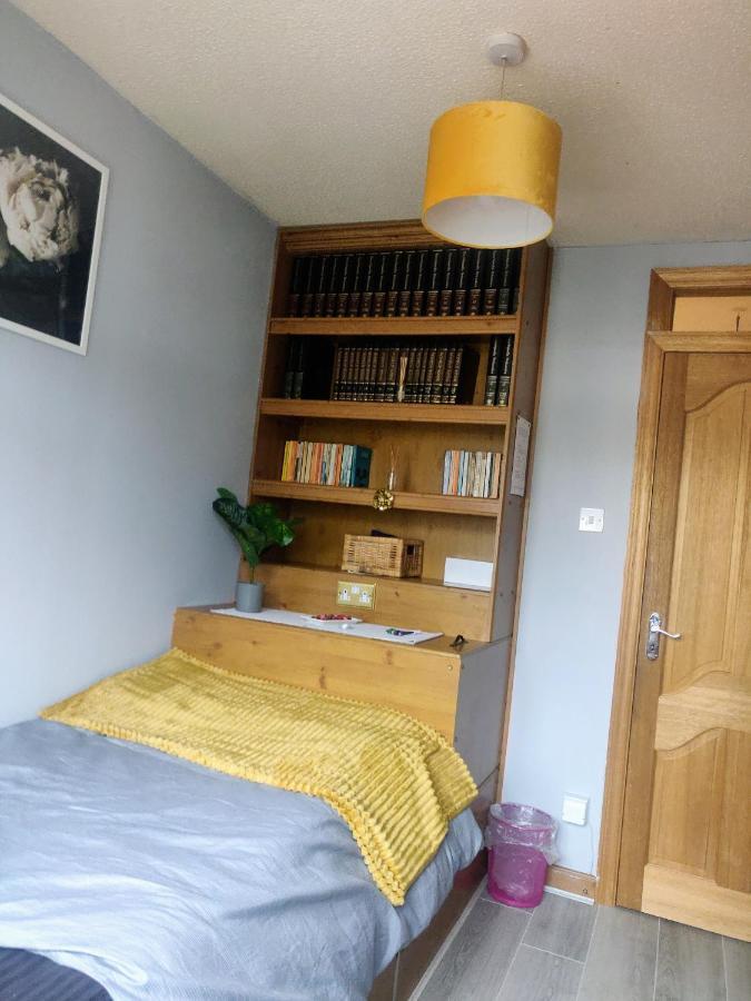 Private Room In Dublin Exterior foto